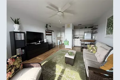 855 E Broadway #5G, Long Beach, NY 11561 - Photo 4