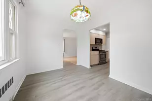 53-32 187th St, Fresh Meadows, NY 11365 - Photo 8
