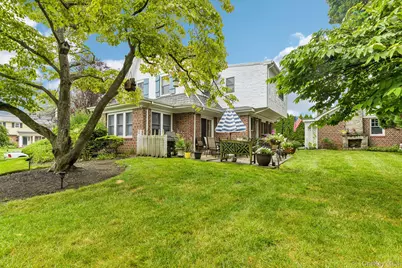 110 William Street, East Williston, NY 11596 - Photo 30