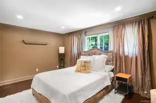 589 Caledonia Rd, Dix Hills, NY 11746 - Photo 20