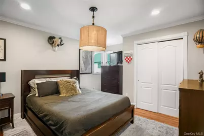 589 Caledonia Road, Dix Hills, NY 11746 - Photo 22
