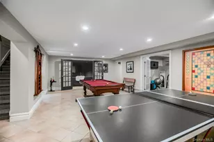 589 Caledonia Rd, Dix Hills, NY 11746 - Photo 28