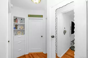 65 5th St, New Hyde Park, NY 11040 - Photo 10