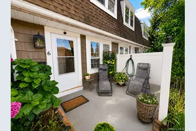 6 Whalers Cove, Babylon, NY 11702 - Photo 2