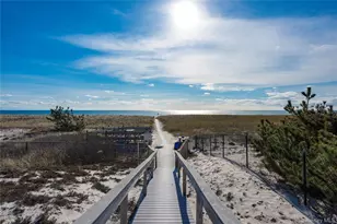 265 Dune Rd, Westhampton Beach, NY 11978 - Photo 26