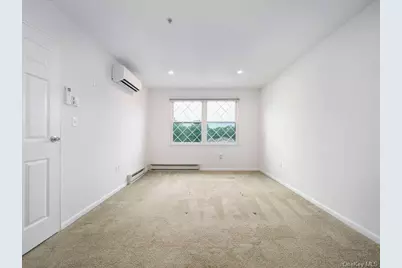 494 Sierra Vista Lane, Valley Cottage, NY 10989 - Photo 18