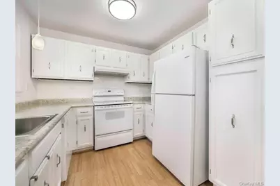 494 Sierra Vista Lane, Valley Cottage, NY 10989 - Photo 12