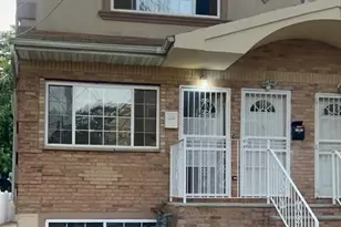 119-18 178th Pl, Jamaica, NY 11434 - Photo 2