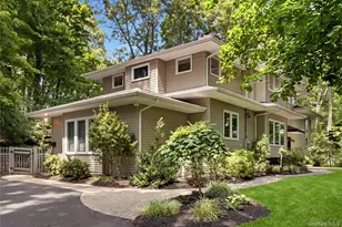 127 Middleville Rd, Northport, NY 11768 - Photo 2
