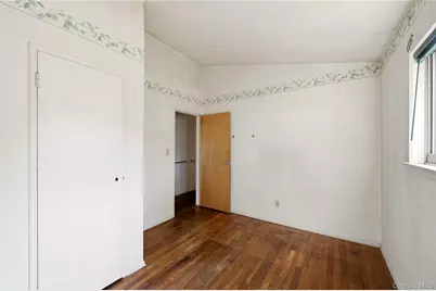 29 Penn Drive, Smithtown, NY 11787 - Photo 16
