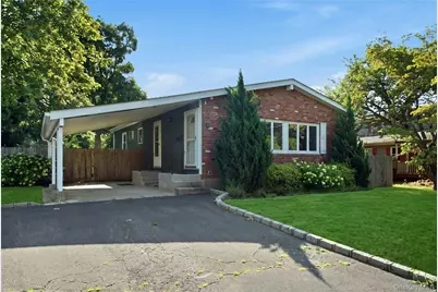 29 Penn Drive, Smithtown, NY 11787 - Photo 2