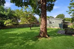 29 Penn Dr, Smithtown, NY 11787 - Photo 18