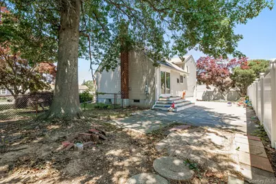 15 Ford Drive W, Massapequa, NY 11758 - Photo 16