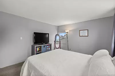 47 Cove Lane, Levittown, NY 11756 - Photo 10