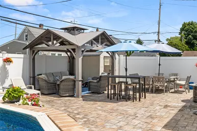 47 Cove Lane, Levittown, NY 11756 - Photo 18