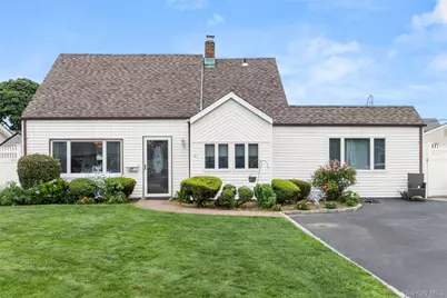 47 Cove Lane, Levittown, NY 11756 - Photo 20