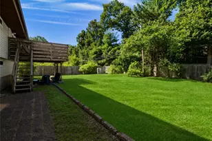 24 Deepdale Dr, Commack, NY 11725 - Photo 24