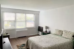 17-85 215th St, Bayside, NY 11360 - Photo 8