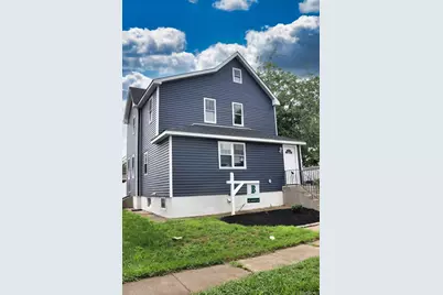 21 Randall Avenue, Lynbrook, NY 11563 - Photo 2
