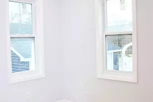 21 Randall Ave, Lynbrook, NY 11563 - Photo 14