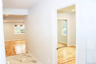 21 Randall Ave, Lynbrook, NY 11563 - Photo 6