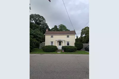 1315 Coates Avenue, Holbrook, NY 11741 - Photo 1
