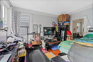 629 E 183rd St, Bronx, NY 10458 - Photo 30