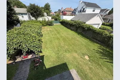 [Address not provided], Glen Cove, NY 11542 - Photo 12