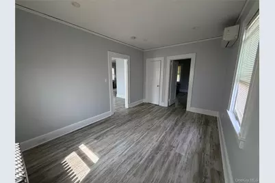 [Address not provided], Glen Cove, NY 11542 - Photo 6