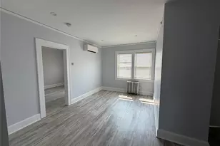 [Address not provided], Glen Cove, NY 11542 - Photo 8
