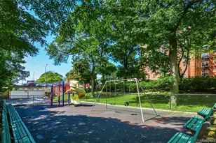 4 Sadore Ln, Yonkers, NY 10710 - Photo 6