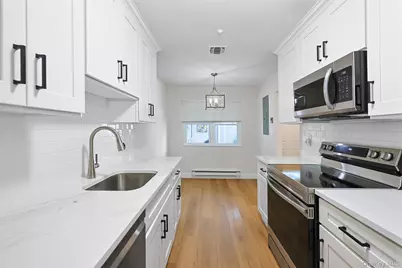 708 W Cabot Court #708, Saint James, NY 11780 - Photo 4