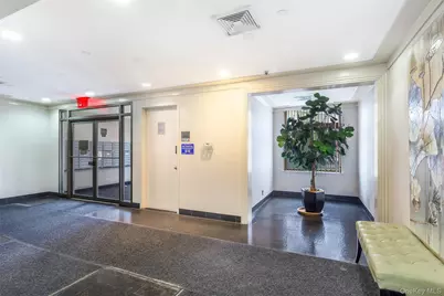 14320 Hoover Avenue #505, Briarwood, NY 11435 - Photo 8