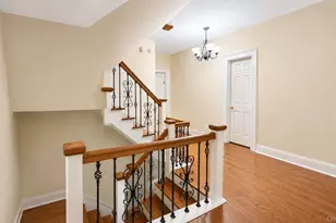 104-22 192nd St, Saint Albans, NY 11412 - Photo 22