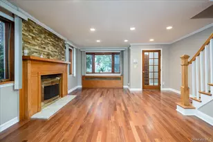 17 Piccadilly Downs, Lynbrook, NY 11563 - Photo 6
