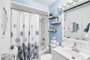 22 South Ave, Smithtown, NY 11787 - Photo 10