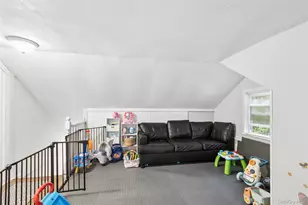 22 South Ave, Smithtown, NY 11787 - Photo 16