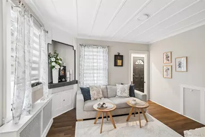 22 South Avenue, Smithtown, NY 11787 - Photo 2