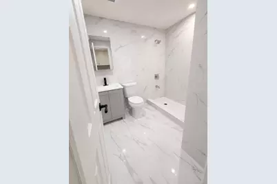 2040 Washington Avenue, Bronx, NY 10457 - Photo 6