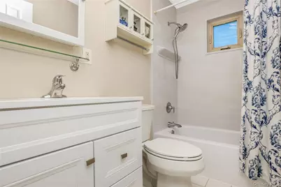 2433 Union Boulevard #2B (upper), Islip, NY 11751 - Photo 18
