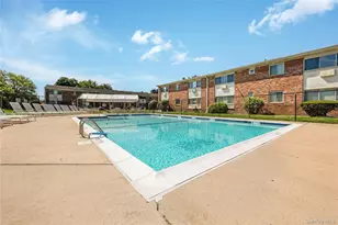 2433 Union Blvd, Islip, NY 11751 - Photo 22