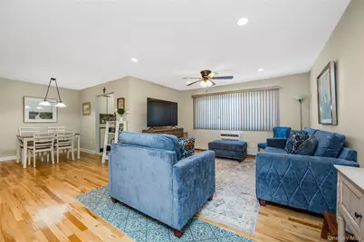 2433 Union Boulevard #2B (upper), Islip, NY 11751 - Photo 8