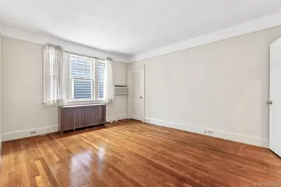 210 Aka 206 Hollywood Avenue, Tuckahoe, NY 10707 - Photo 10