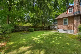 210 Aka 206 Hollywood Ave, Tuckahoe, NY 10707 - Photo 2