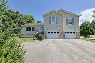 96 Velie Rd, Lagrangeville, NY 12540 - Photo 2