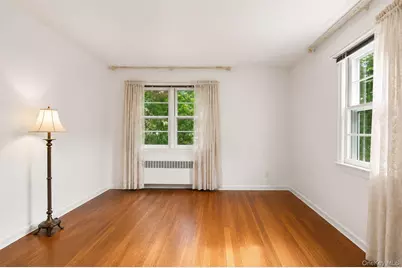26 Reynolds Place, Scarsdale, NY 10583 - Photo 10