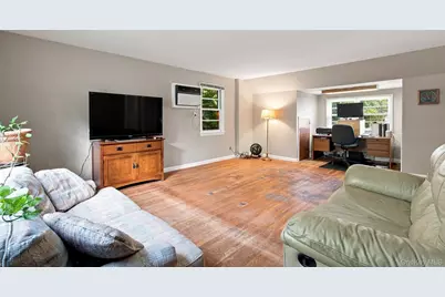 26 Reynolds Place, Scarsdale, NY 10583 - Photo 20