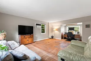 26 Reynolds Pl, Scarsdale, NY 10583 - Photo 20