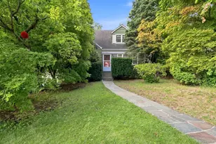 26 Reynolds Pl, Scarsdale, NY 10583 - Photo 2