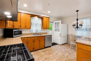 26 Reynolds Pl, Scarsdale, NY 10583 - Photo 6